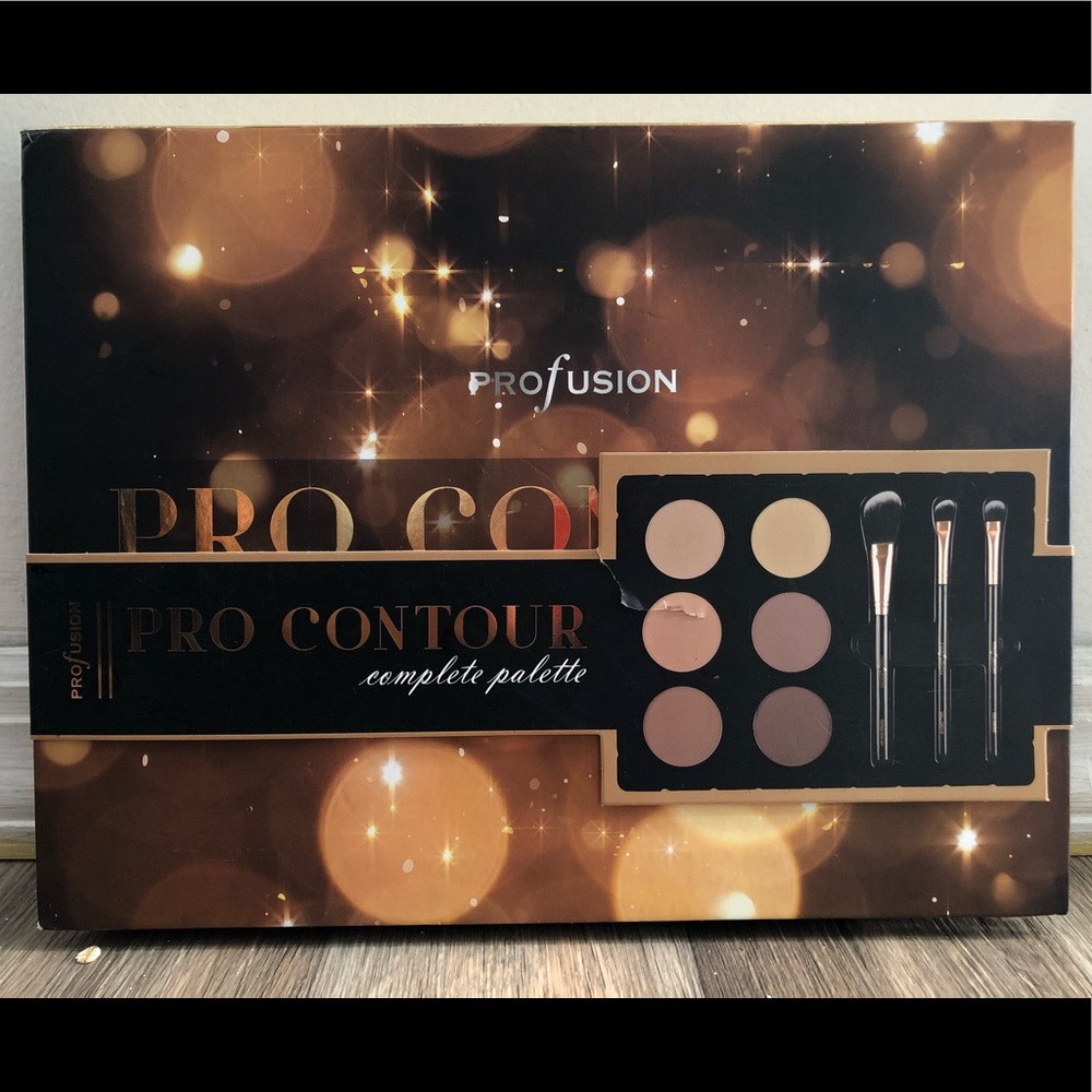 Profusion CosmeticsPROFUSION PRO CONTOUR KIT